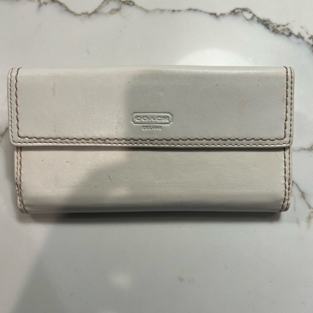 Coach White Leather Continental Wallet